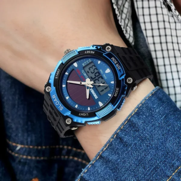Men's Fashion Solar Watch Waterproof Dual-Motor Electronic Trendy Outdoor Sports Watch - Image 4